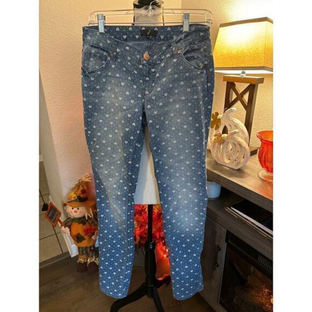 G:21 women’s heart jeans size 9 straight‎ leg